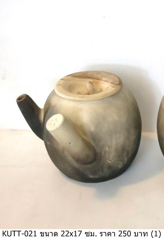 青花瓷茶壶