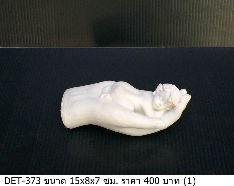 大理石手托婴儿雕像