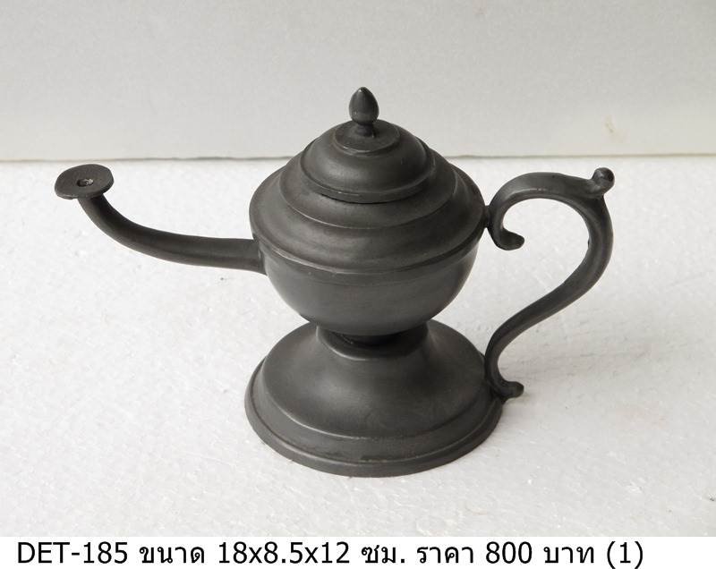 复古金属茶壶