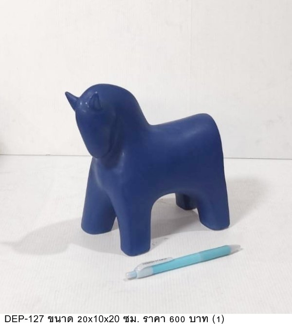 蓝色小马摆件