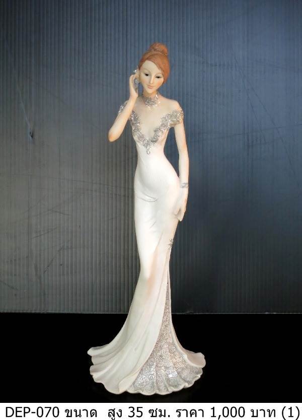 婚纱女郎雕像