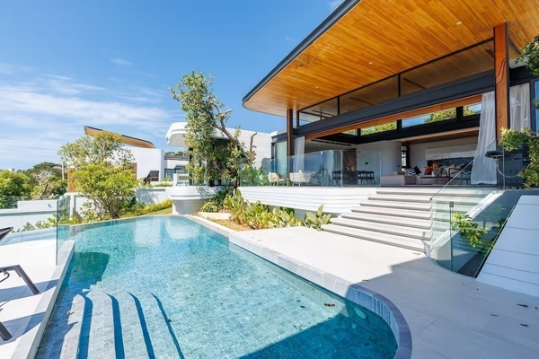 HKT-0017
